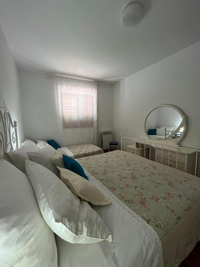 Apartment With Swimming Pool Jelsa  Luaran gambar